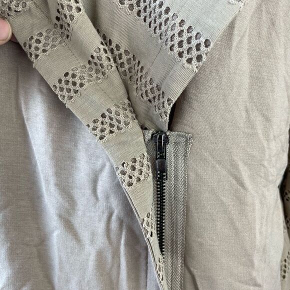 NWT Mystree Cardigan Style Top Size L - Picture 3 of 8